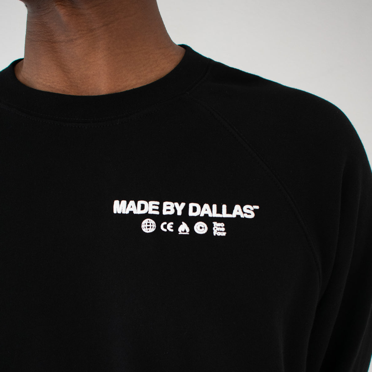 Made By Dallas™ Unisex Heavyweight Fleece-lined Sweatshirt